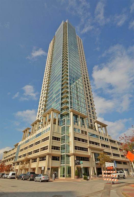 300 Bowie St - Photo 1