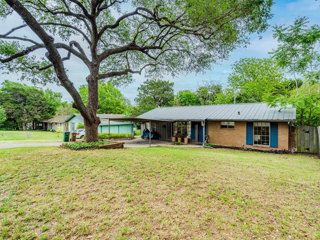3609 Wilson St - Photo 1