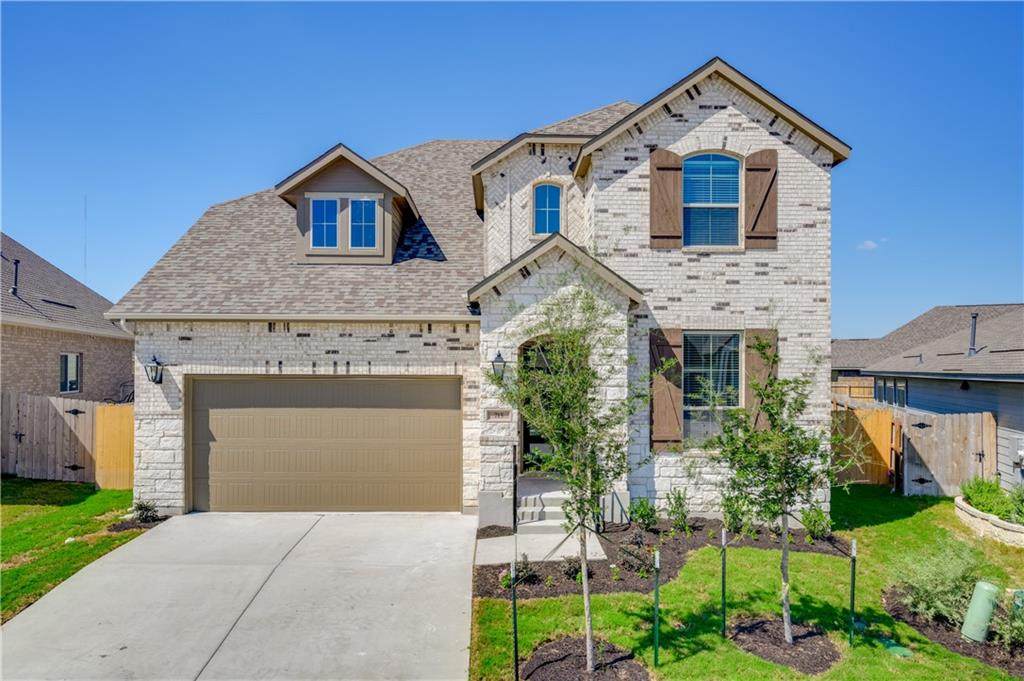 715 Mangold Dr - Photo 1