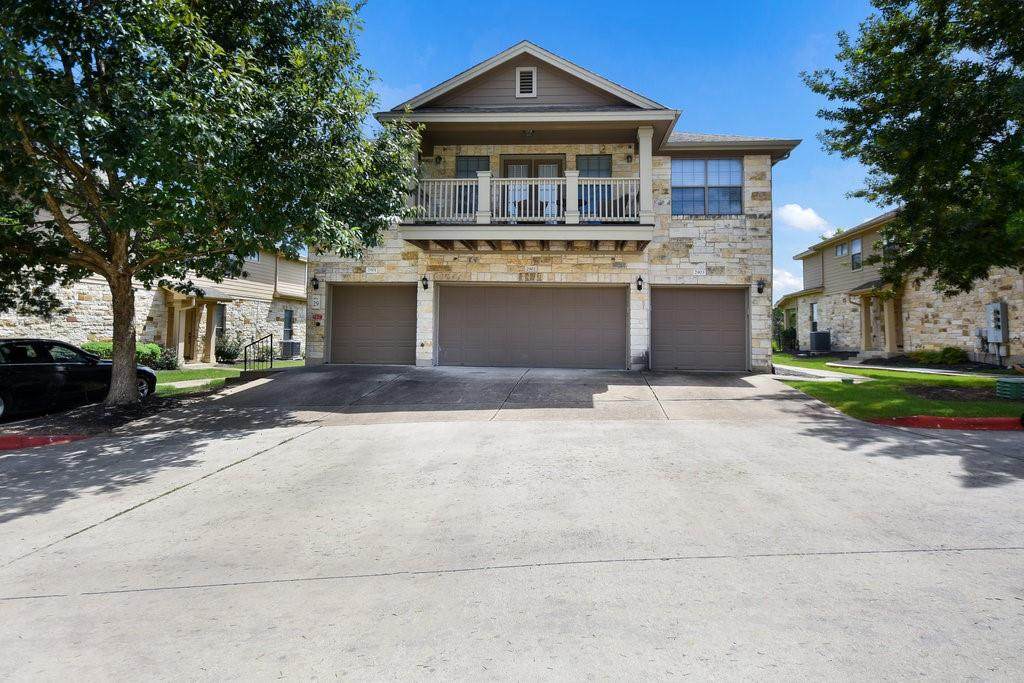 9201 Brodie Ln - Photo 1