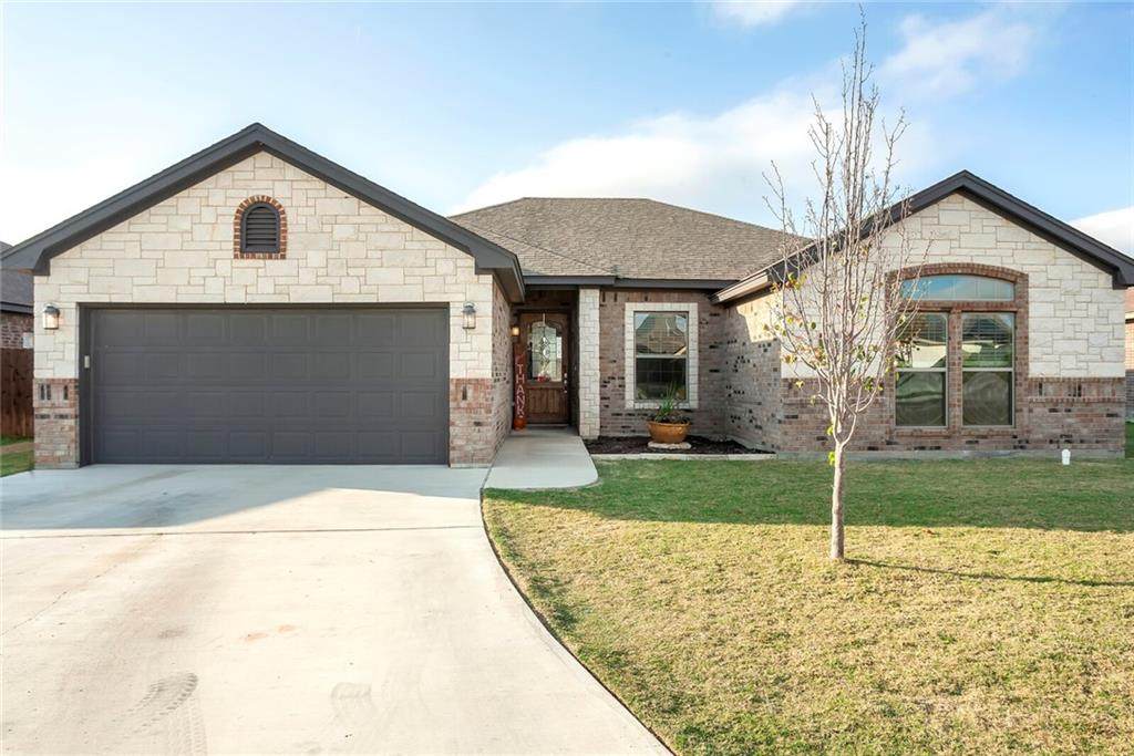 417 Jake Dr - Photo 1