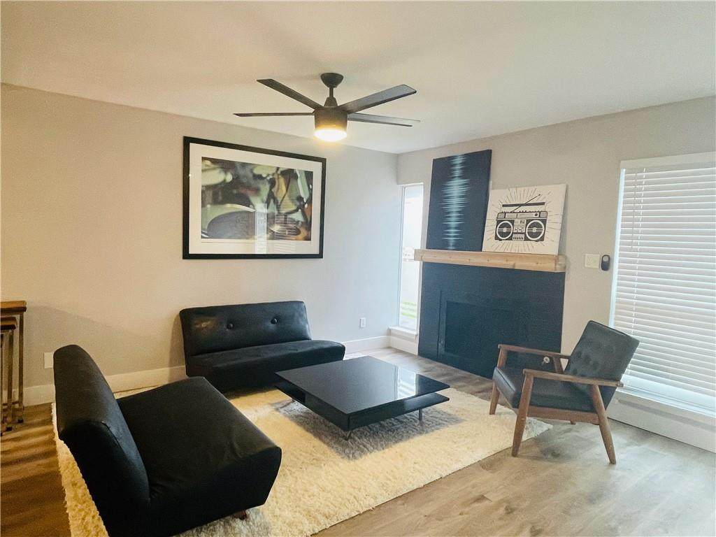 6402 Chimney Creek Cir - Photo 1