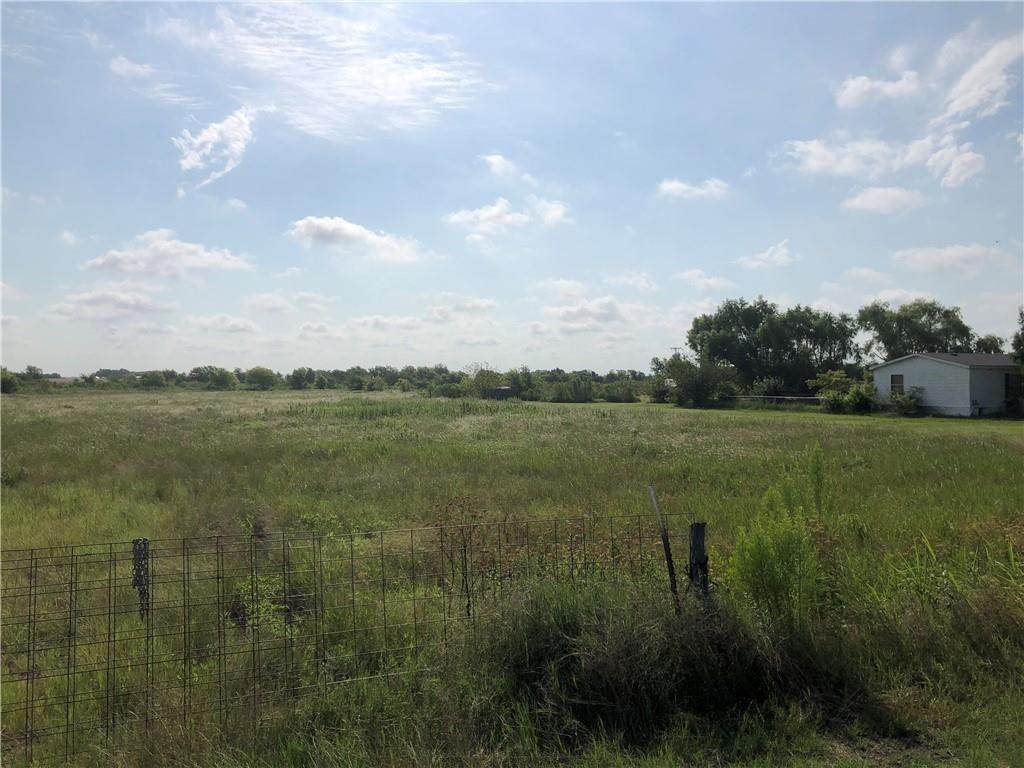 4030 Main St - Photo 1