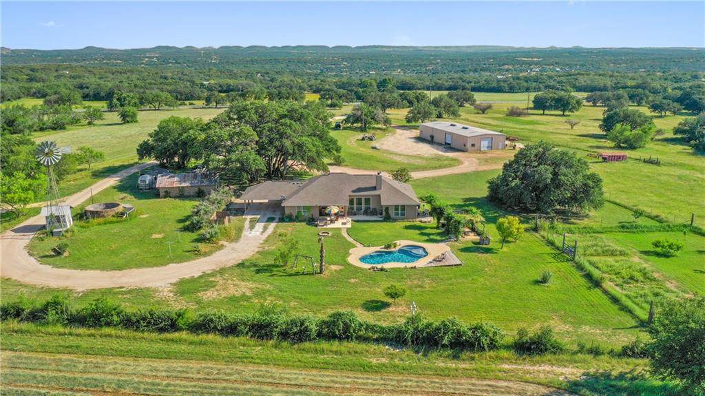 962 Ranch Road 1323 - Photo 1