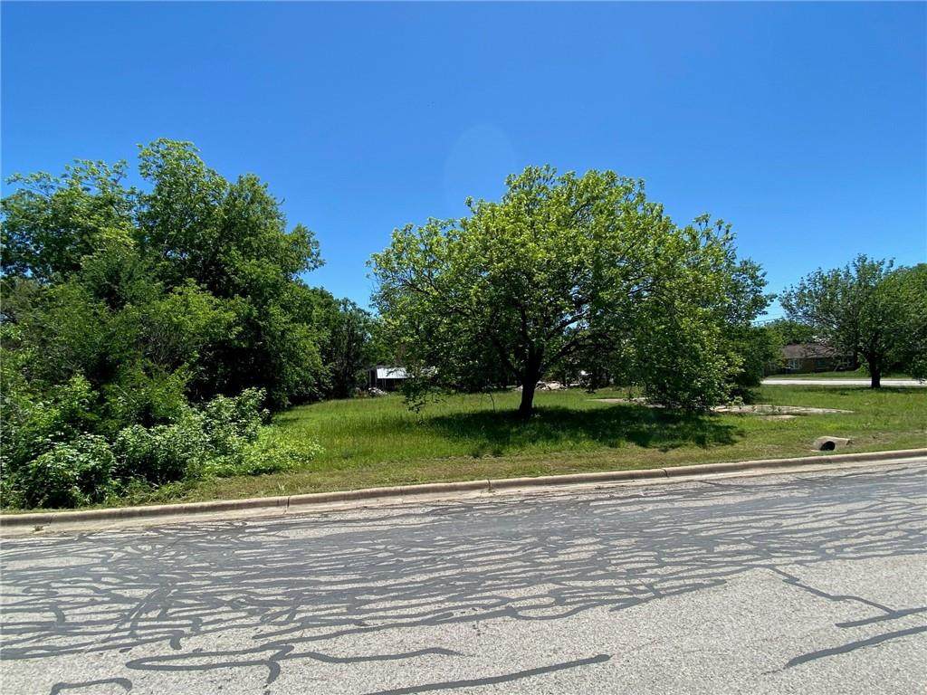 405 Liberty Ave - Photo 1