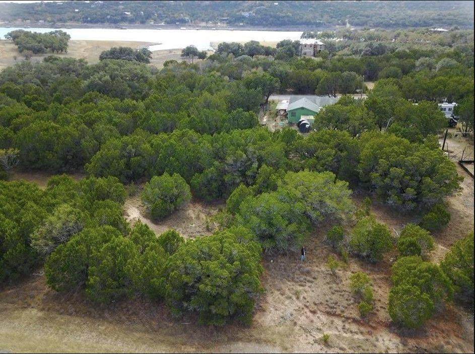 21407 Highland Lake Dr - Photo 1