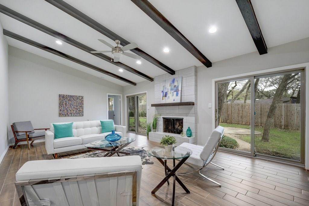 9403 Crownspoint Cir - Photo 1