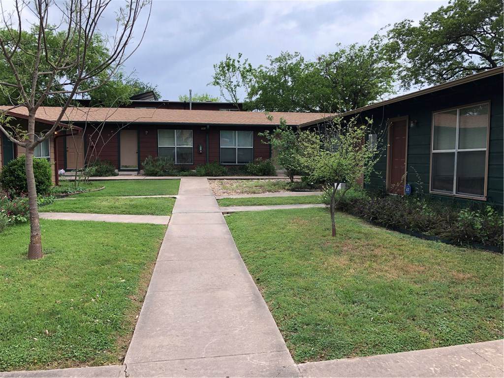 2314 Parker Ln - Photo 1