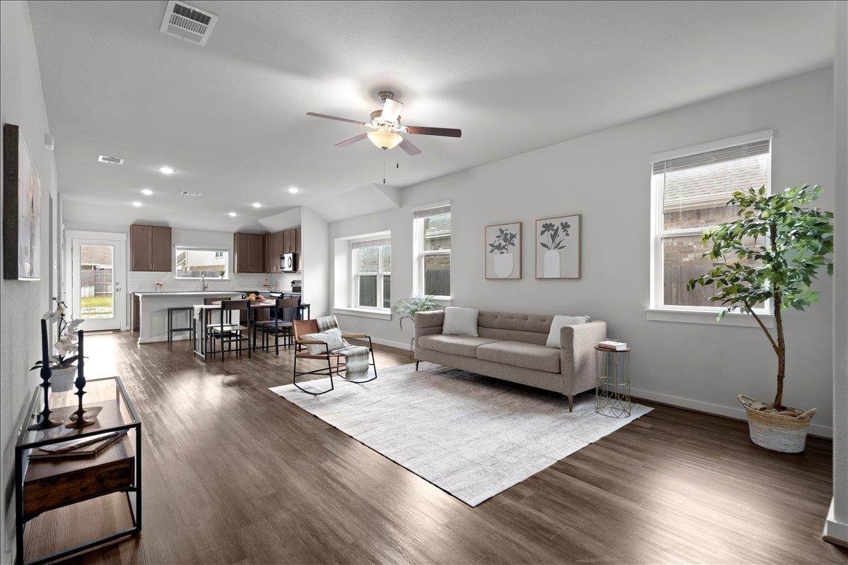 321 Buffalo View Ln - Photo 1