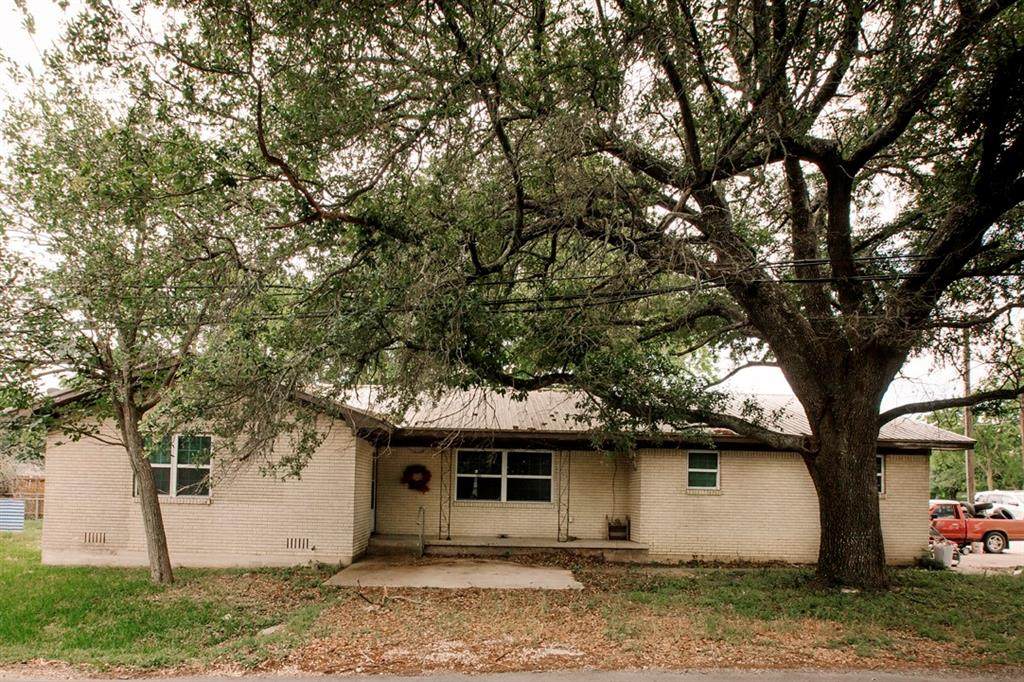 309 Avenue H Ave - Photo 1