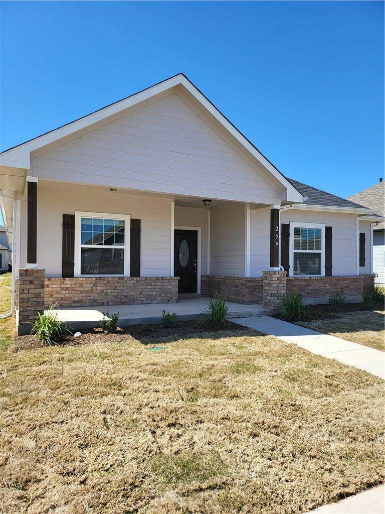 209 Oldbridge Dr - Photo 1