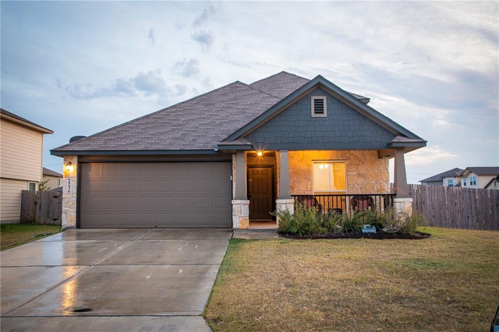 2236 Hawk Dr - Photo 1