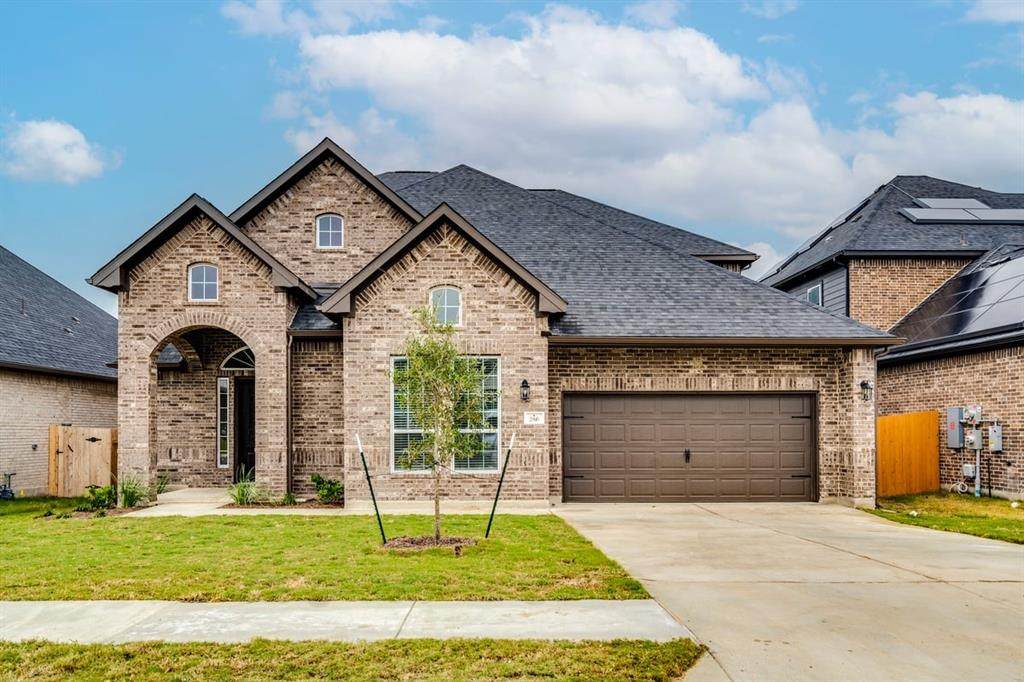 286 Wild Pecan Loop - Photo 1