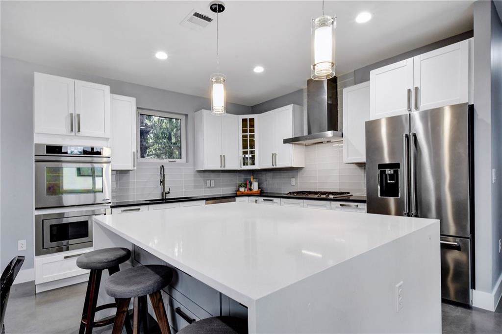 2723 Lyons Rd - Photo 1