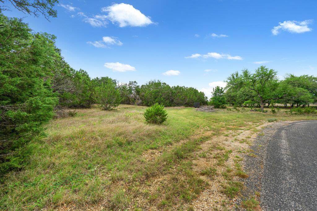 429 Red Oak - Photo 1