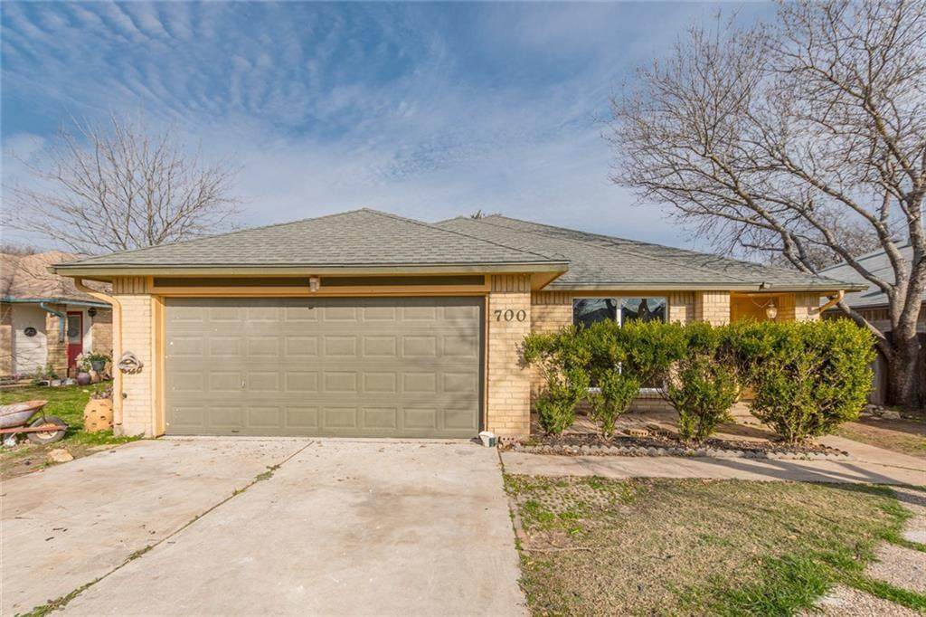 700 David Curry Dr - Photo 1