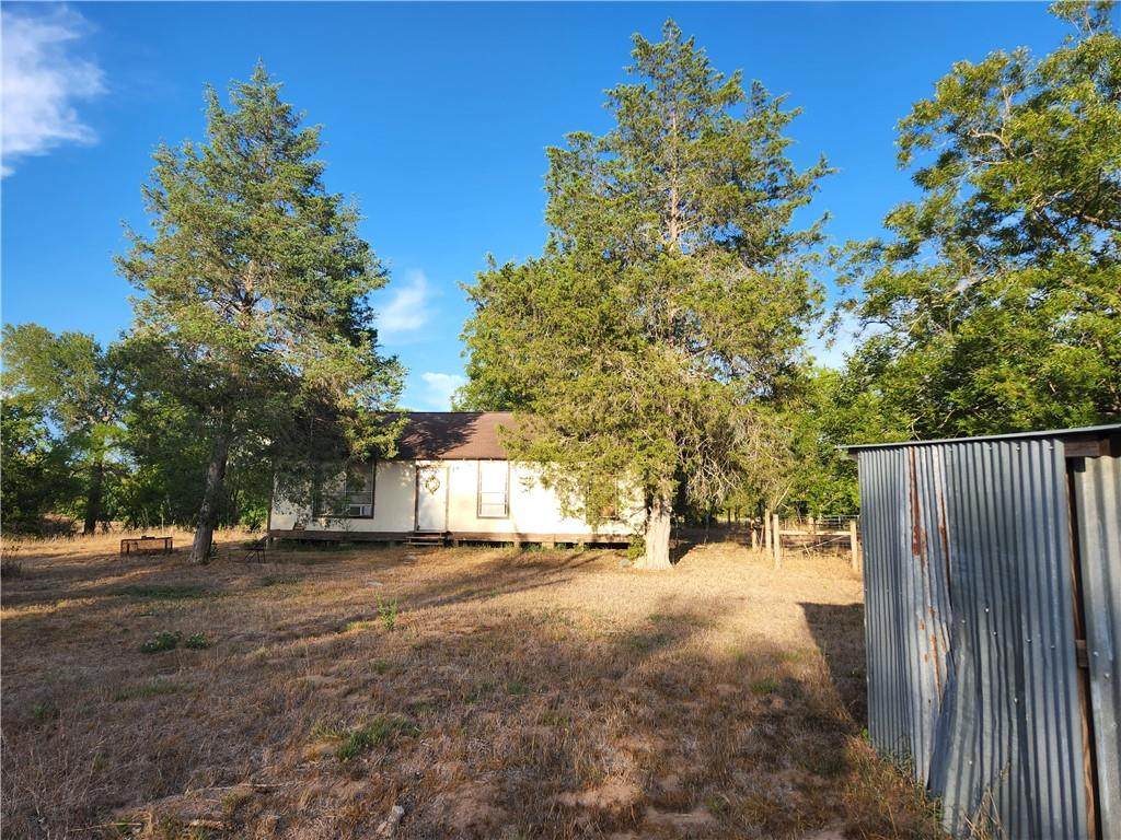 421 Hidden Shores Rd - Photo 1