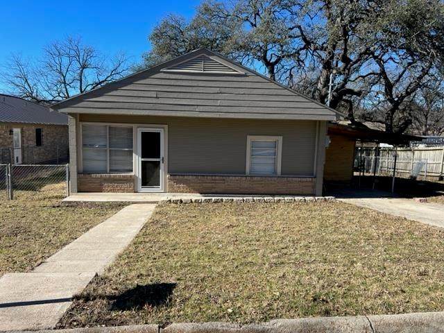 606 Summer St - Photo 1