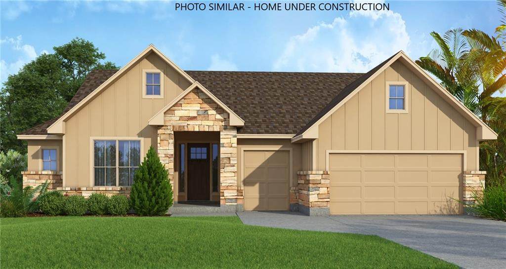 207 Roy Nichols - Photo 1
