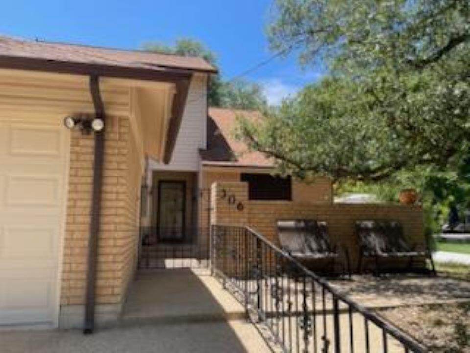 306 Arnold St - Photo 1