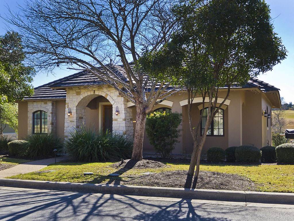 8212 Barton Club Dr - Photo 1