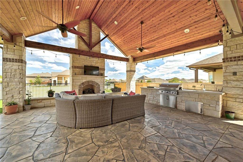 220 Blue Waterleaf Ln - Photo 1