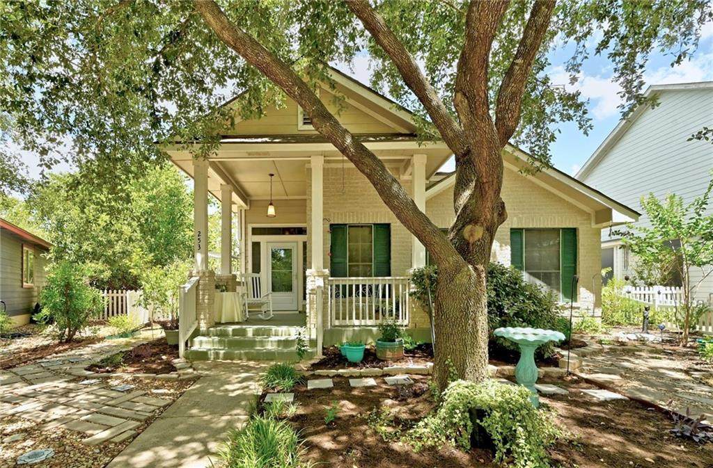 253 Strawn - Photo 1