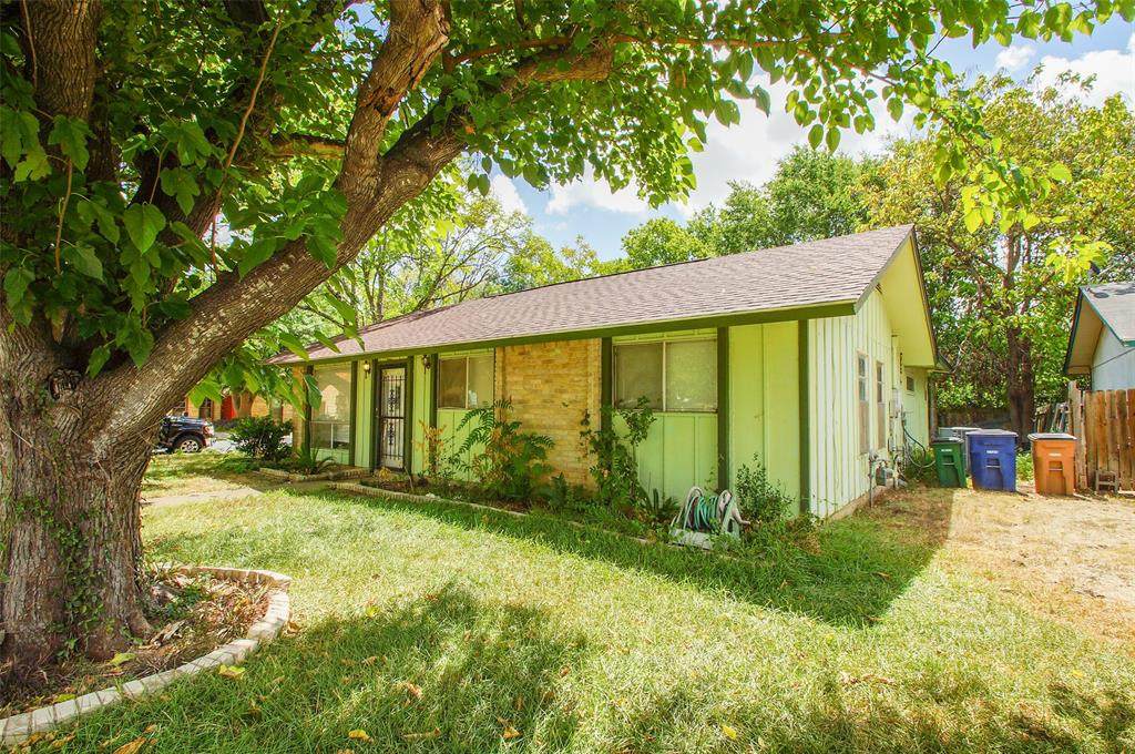 6801 Bissel Cir - Photo 1