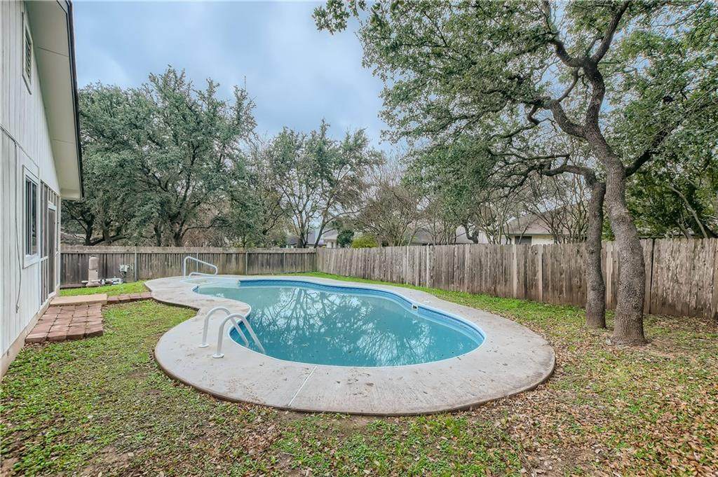 1207 Darless Dr - Photo 1