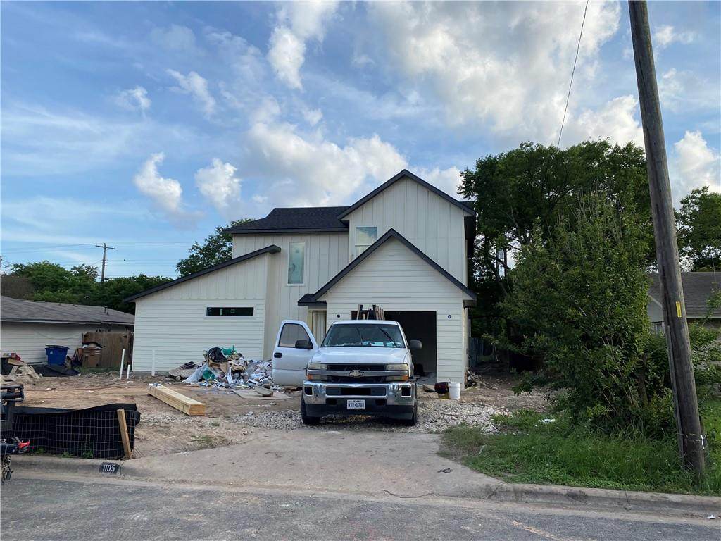 1105 Meadows Dr - Photo 1