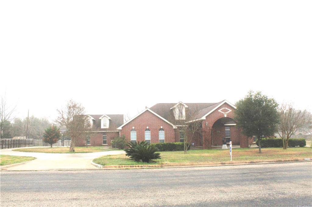 1003 T H Johnson Dr - Photo 1