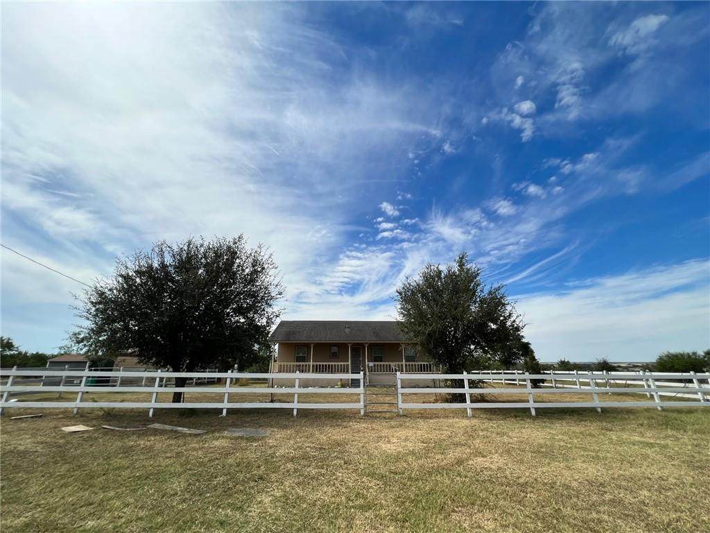 6521 Fm 792 - Photo 1