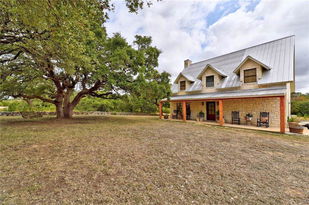 2315 Fitzhugh Rd - Photo 1