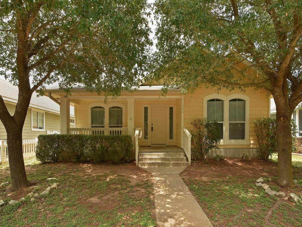 136 Strawn - Photo 1