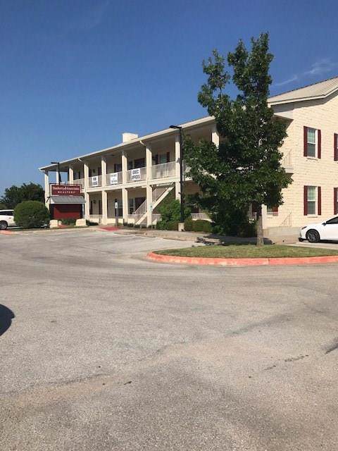 111 Hasler Blvd - Photo 1