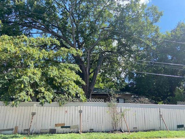 5405 Prock Ln - Photo 1