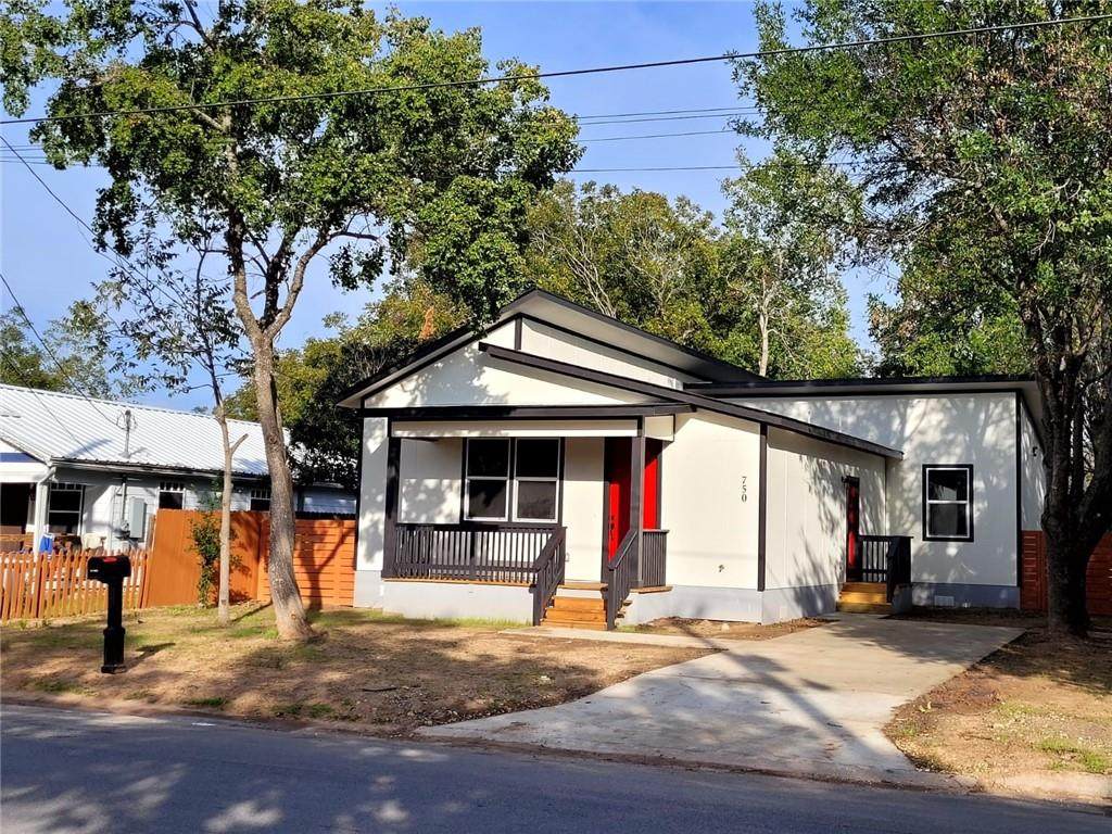 750 Main St - Photo 1