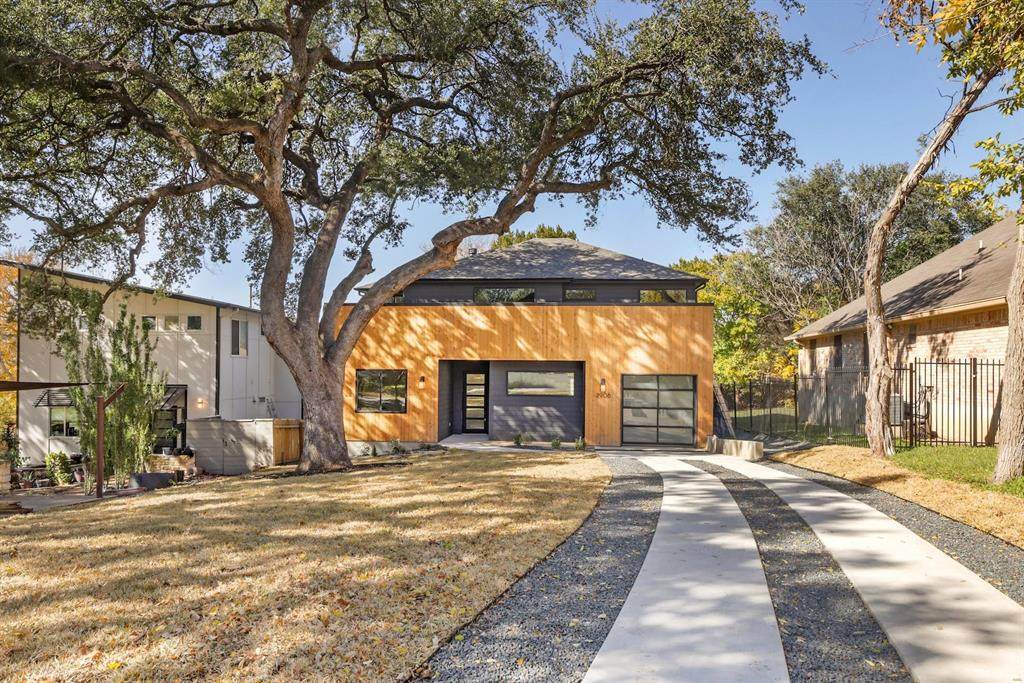 2906 Allison Dr - Photo 1
