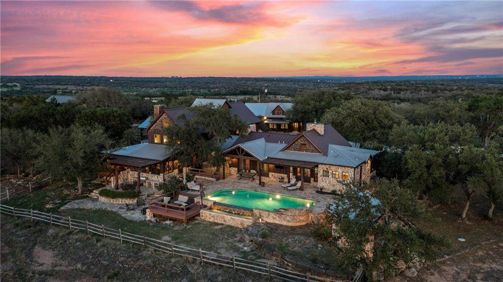 429 Grape Creek Rd - Photo 1