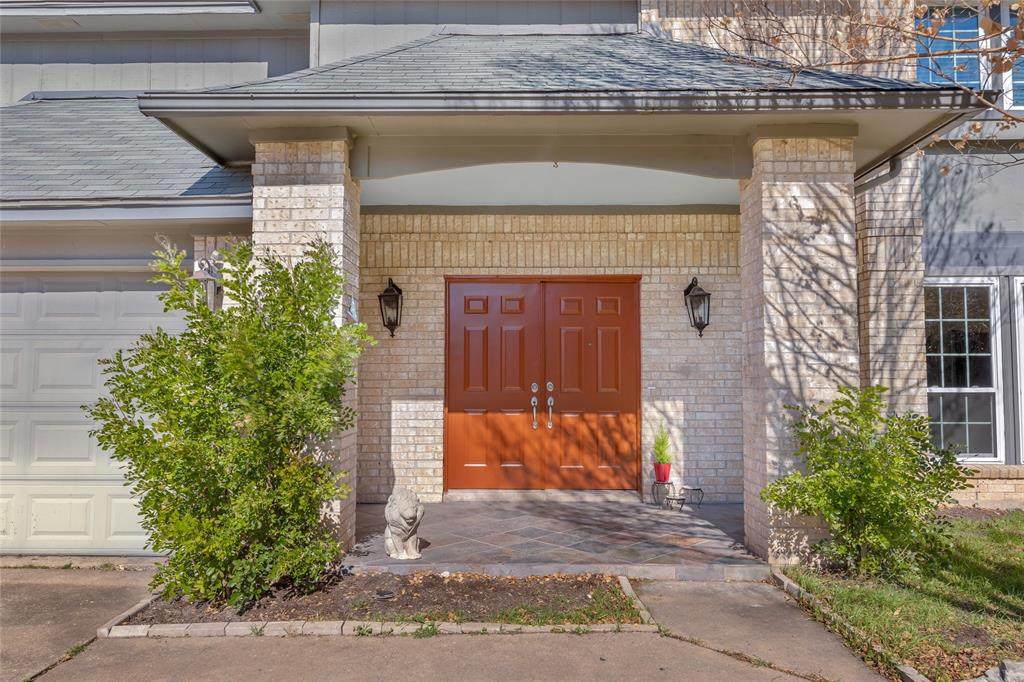 8904 Bridgewood Trl - Photo 1