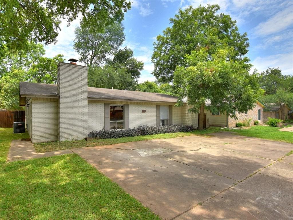 2315 La Casa Dr - Photo 1