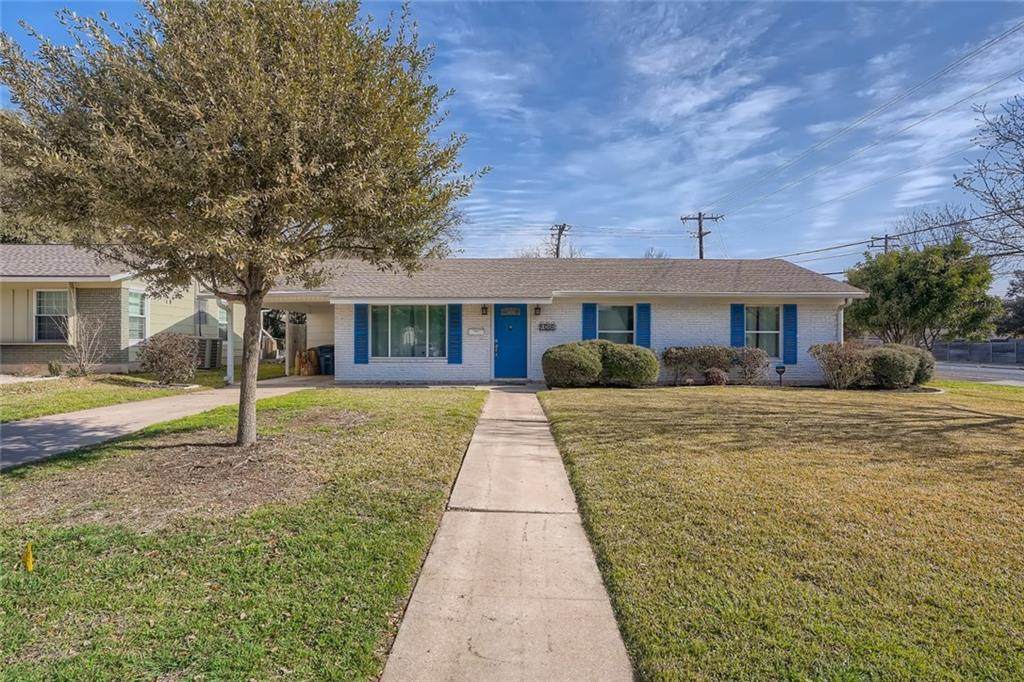 1618 Ashberry Dr - Photo 1