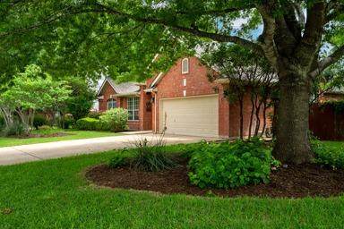 604 Belmont Dr - Photo 1