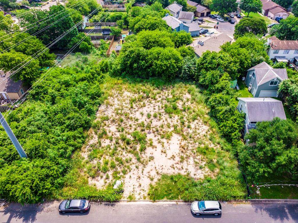 6807 Branchwood Dr - Photo 1