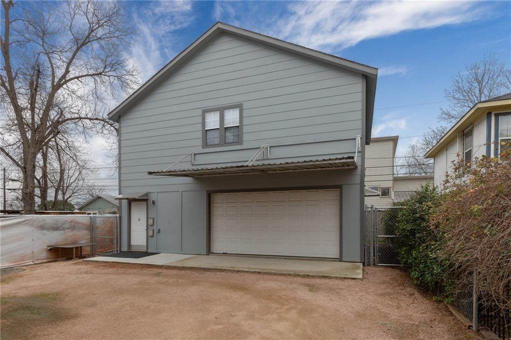 1809 Riverview St - Photo 1