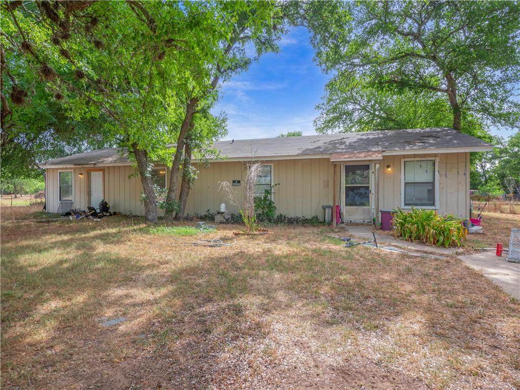 1558 Lovers Ln - Photo 1
