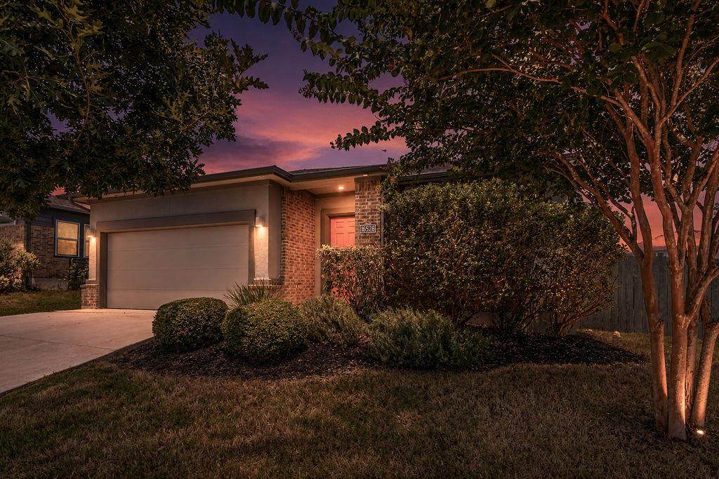 16528 Glimmering Rd - Photo 1