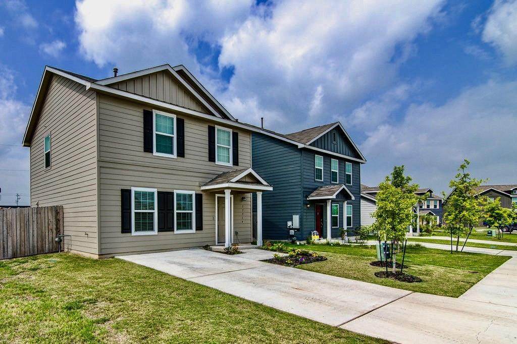 17719 Dockery Dr - Photo 1