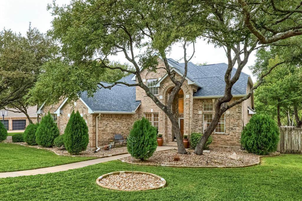 2909 Cedar Crest Cir - Photo 1