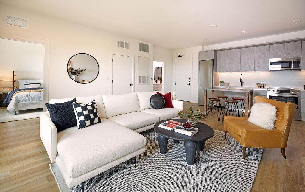 4315 Congress Ave - Photo 1